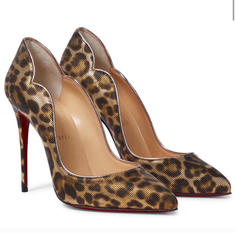 NIB Christian Louboutin Hot Chick 100 in Gold